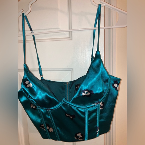 White fox boutique crop top - Picture 1 of 3